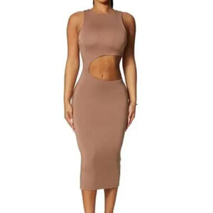 Naked Wardrobe Women's Cutout Sleeveless Midi Dress Sleeveless Chocolate Size L
